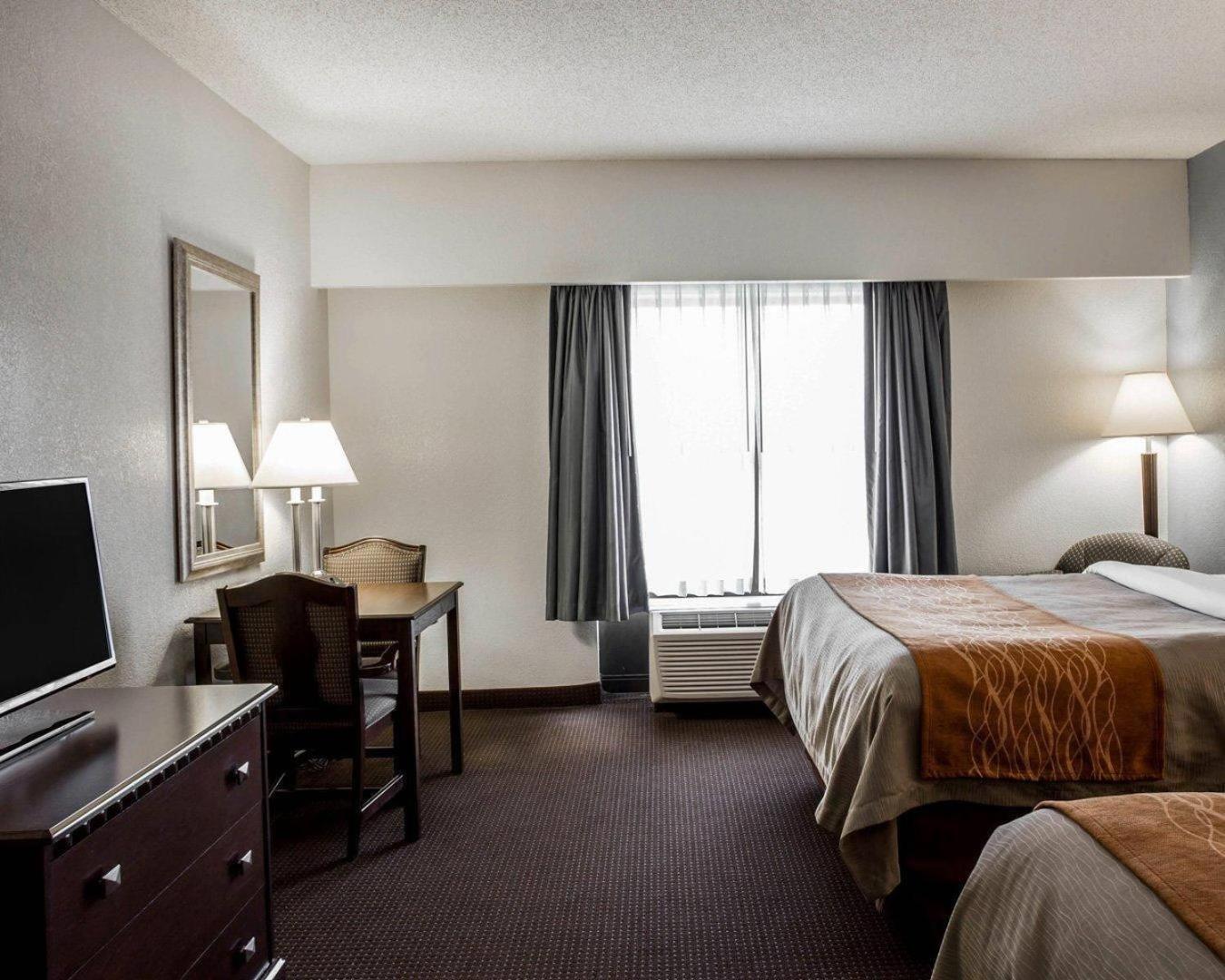 Queen Room 2 Queen Beds Disability Access or Non-Smoking